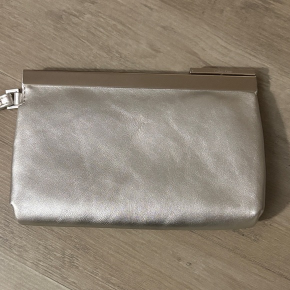 Calvin Klein Silver Clutch wristlet EUC - Picture 1 of 6